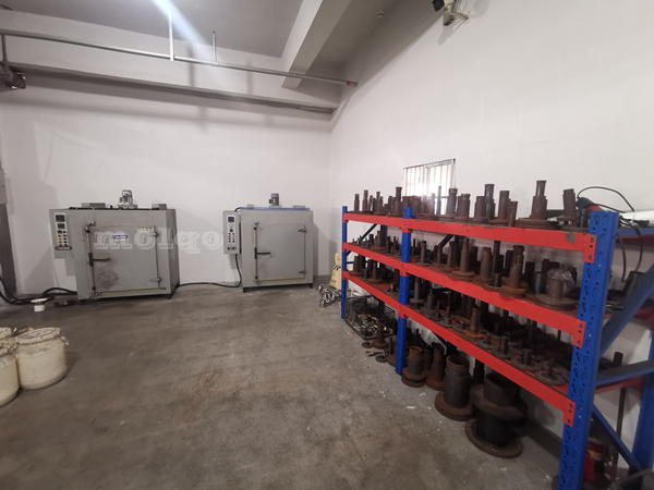 生產(chǎn)車(chē)間